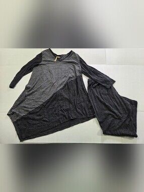 Comfy USA Gray Striped Outfit